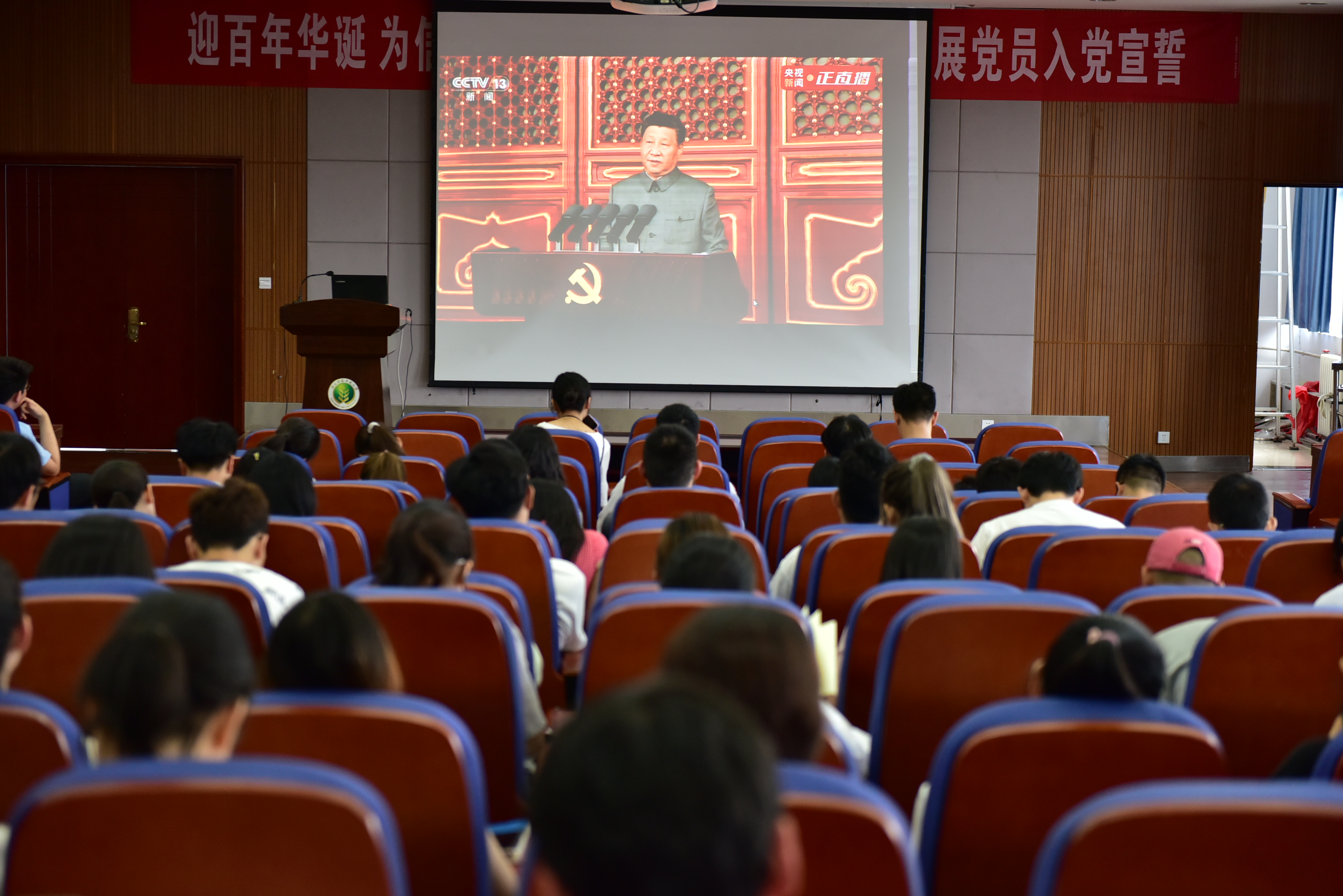 d562eac788d048adb4e338d5ff61497f.jpg